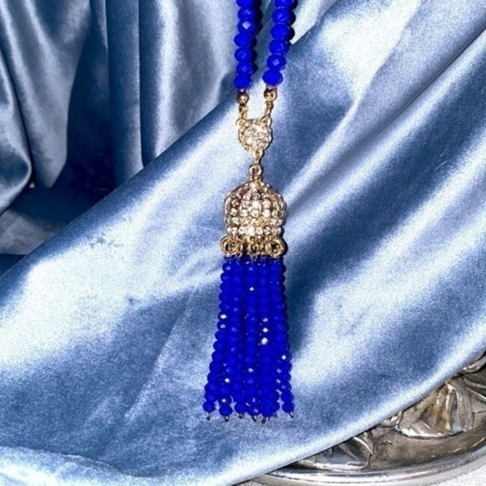 Amrita Singh Tassel Blue statement Sapphire long necklace new no tags